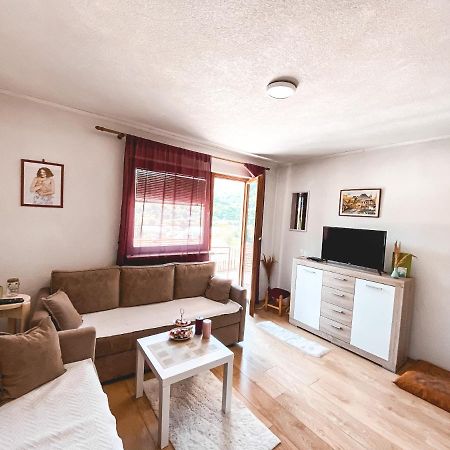 Slatki Dom Fireplace Konjic Luaran gambar