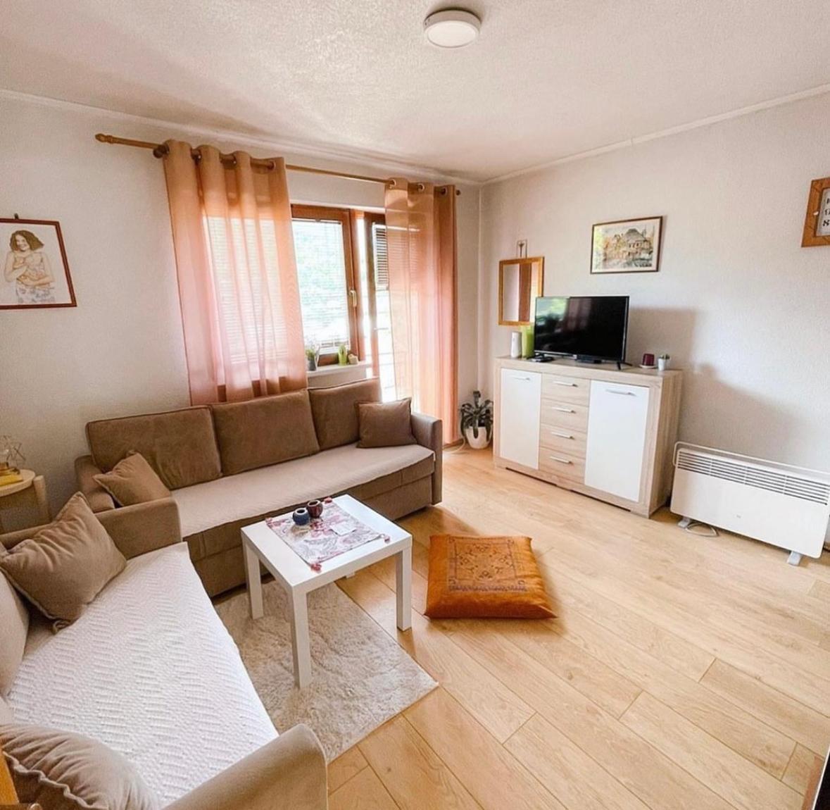 Slatki Dom Fireplace Konjic Luaran gambar